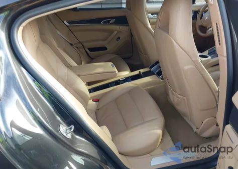 2012 Porsche Panamera 4 from USA, damaged, VIN WP0AA2A70CL018574